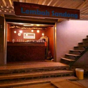 Kafe dengan citarasa kopi original khas ciamis di cireong